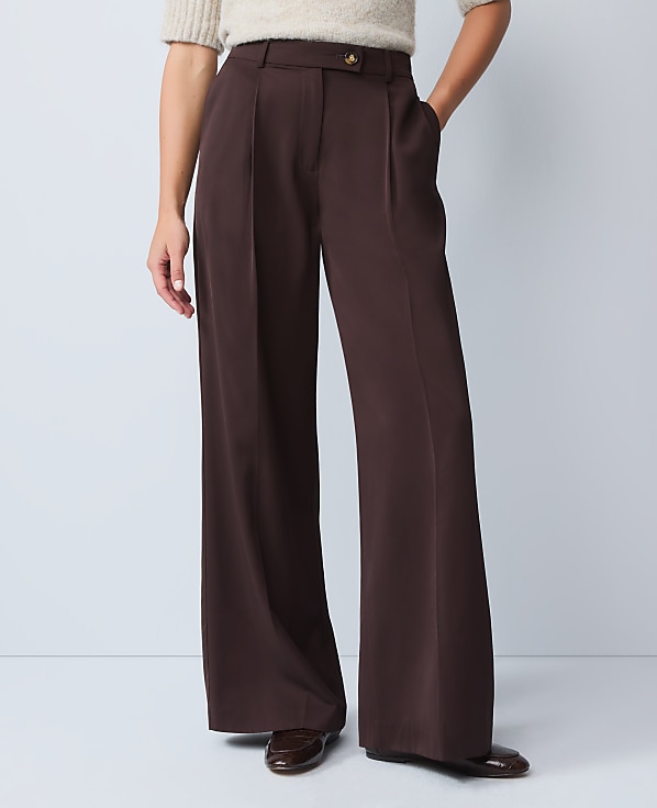 The Petite Modern Wide-Leg Trouser
