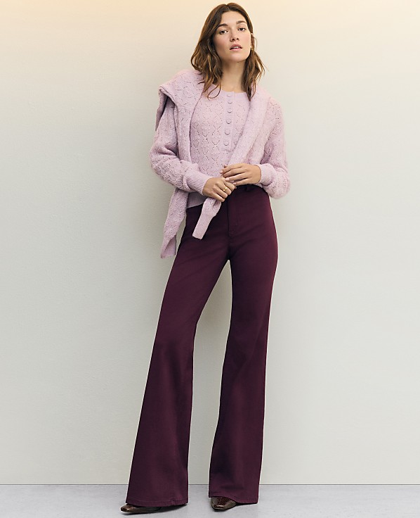 Weekend Go-Everywhere Flare Pant