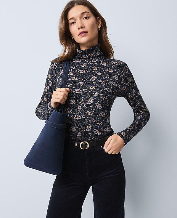 Weekend Floral Turtleneck Top