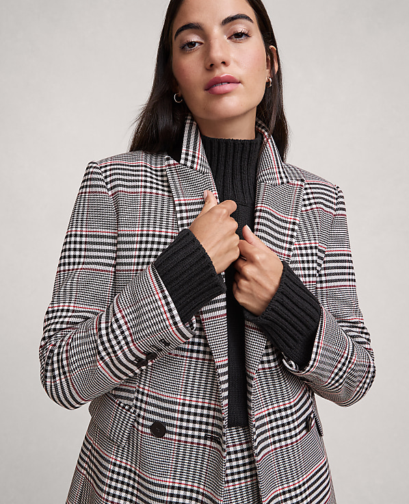The Fitted Long Blazer in Plaid
