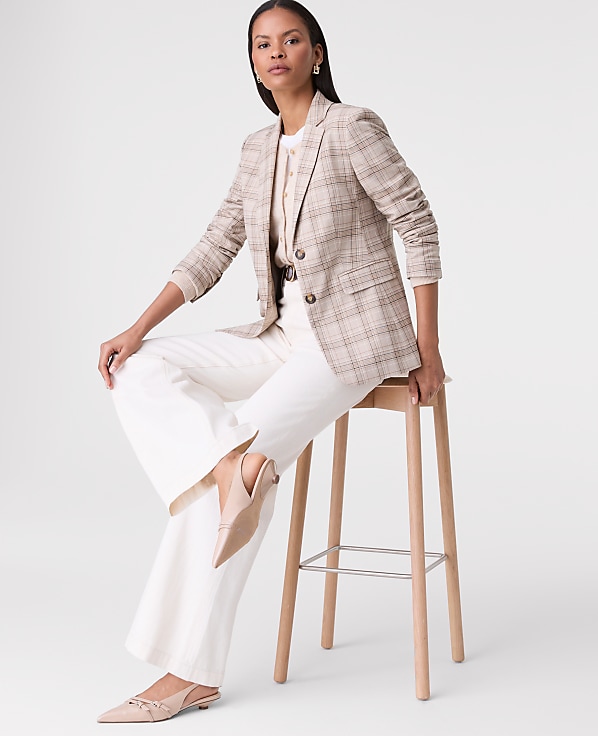 The Greenwich Blazer in Plaid