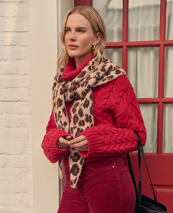 Weekend Cable Turtleneck Sweater