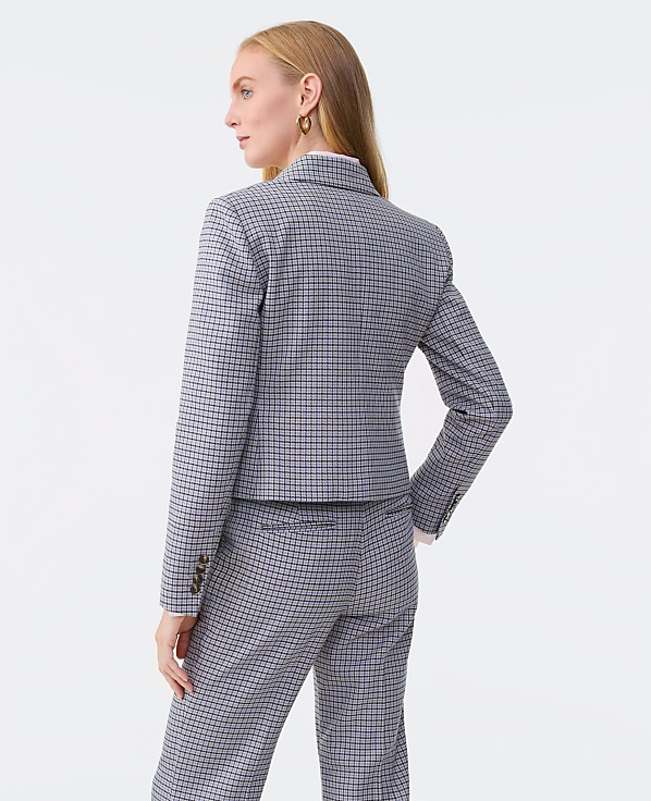 The Petite Fitted Single Button Blazer in Houndstooth