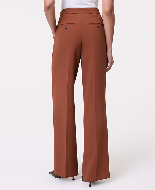 The Petite Side Zip Wide-Leg Pant in Textured Crepe