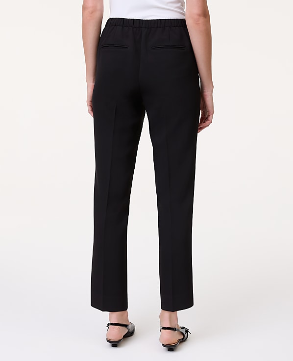 The Relaxed Ankle Pant in Fluid Crepe