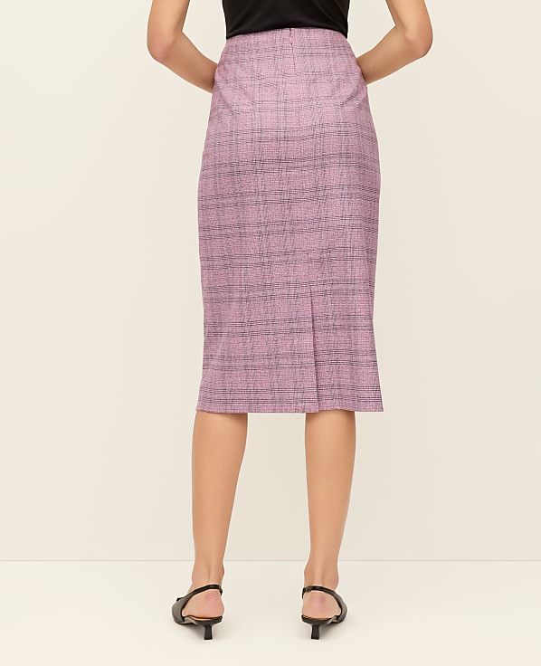 The Petite Pencil Skirt in Plaid