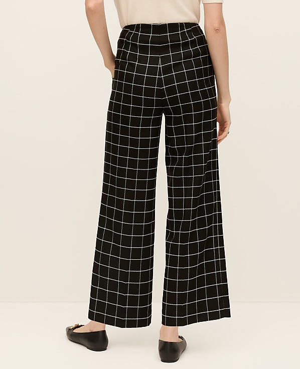 The Petite Grace Straight Pant in Windowpane