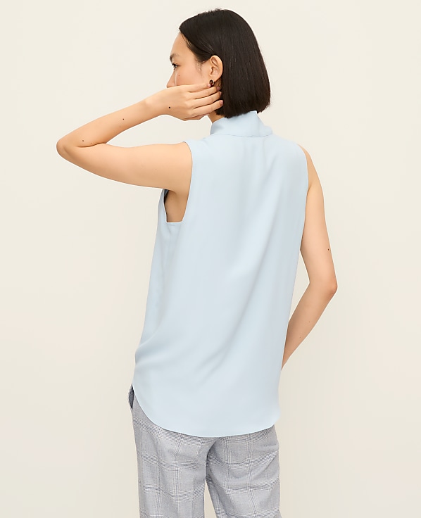 Bow Neck Shell