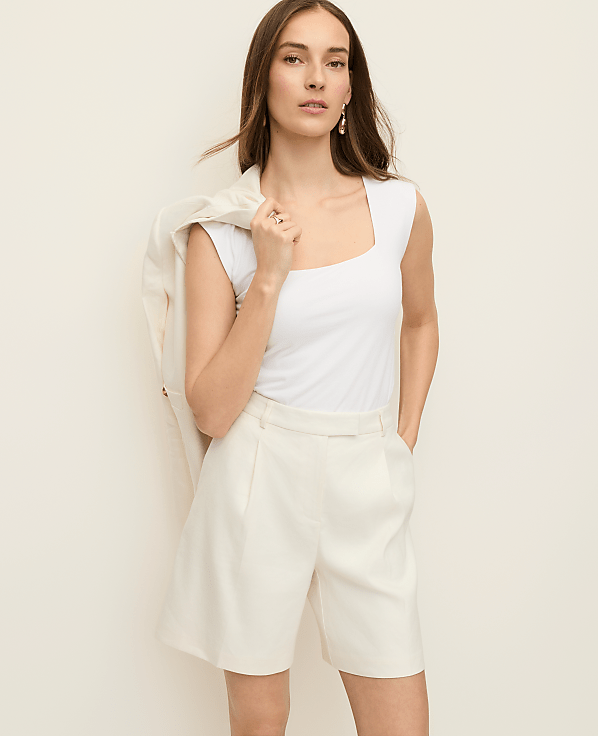 The Long Short in Linen Blend