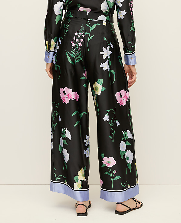 The Petite Floral Pleated Wide-Leg Pant in Satin