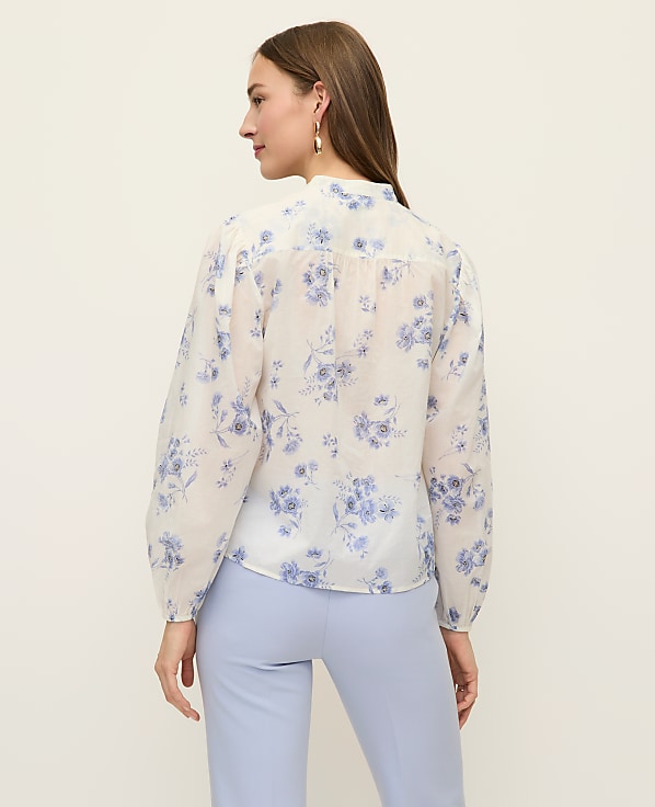Floral Embroidered Collar Blouse