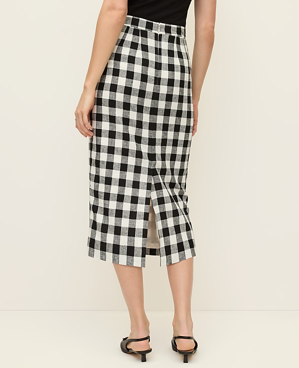 The Button Midi Skirt in Gingham Linen Blend