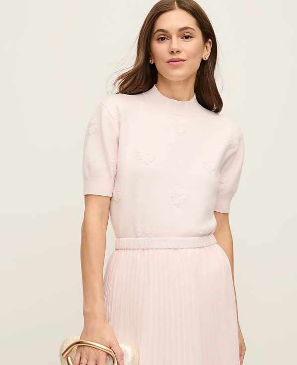 Daisy Appliqu&eacute; Sweater Tee