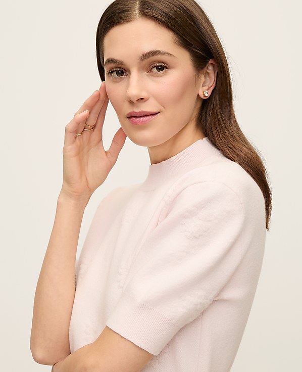 Daisy Appliqu&eacute; Sweater Tee