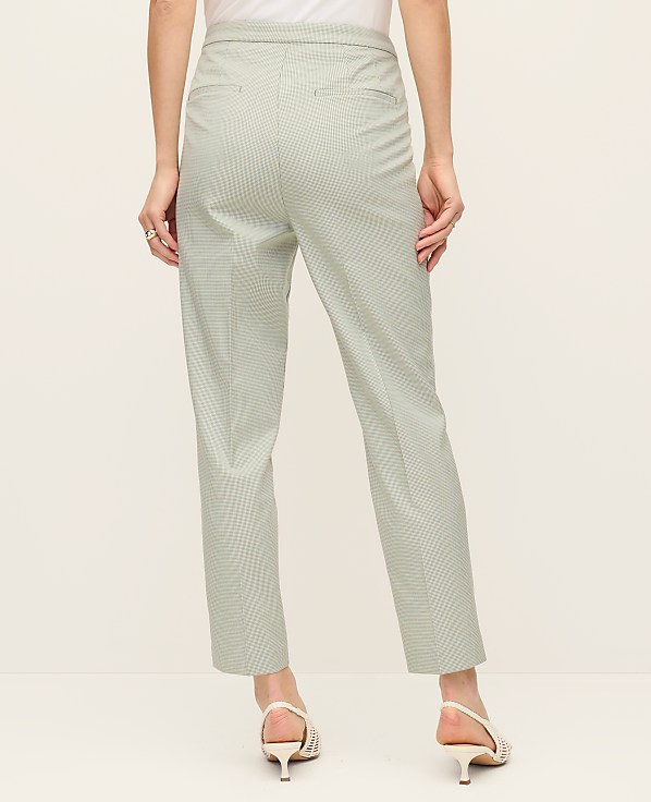 The Natalie Pant in Houndstooth &mdash; Curvy Fit