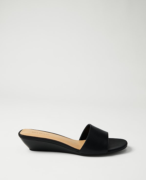 Weekend Leather Wedge Sandal