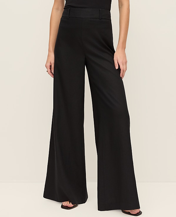The Petite Statement Palazzo Pant in Linen Blend