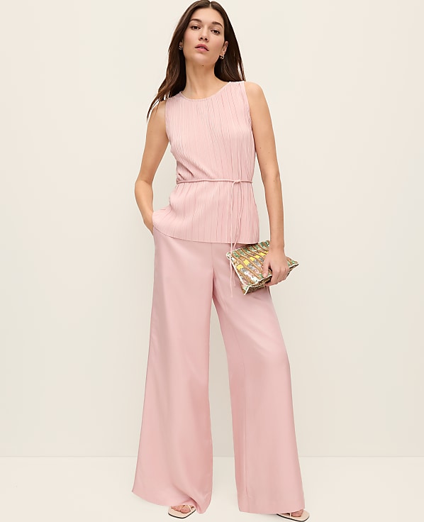 The Petite Easy Wide-Leg Pant