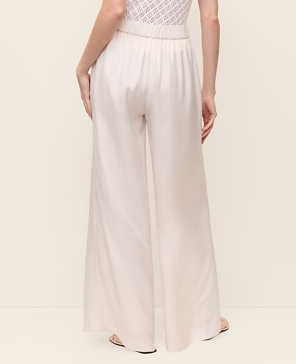 The Easy Wide-Leg Pant
