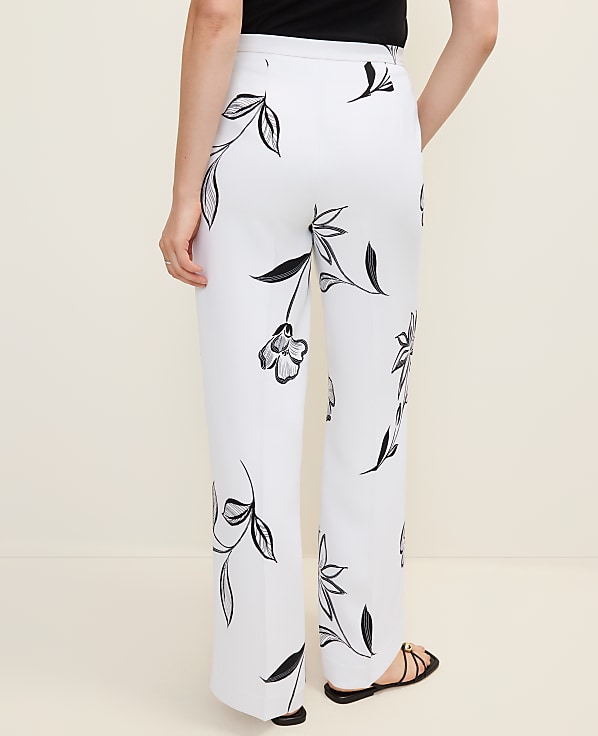 The Petite Wide-Leg Pant in Floral Print