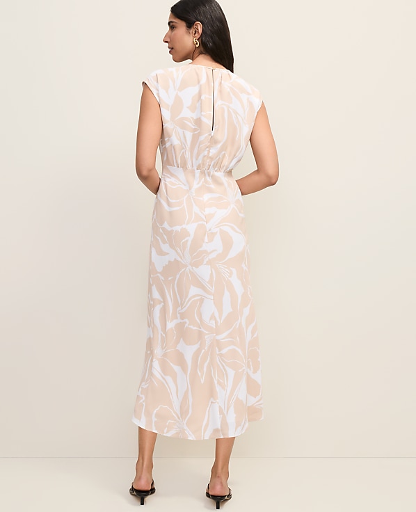 Petite Floral Gathered Midi Dress