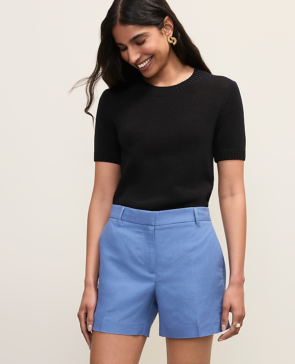 The Petite City Short in Linen Blend
