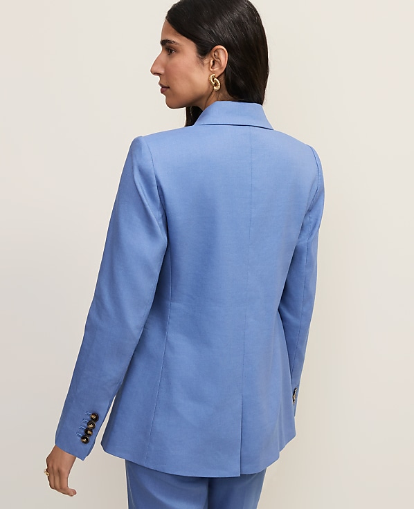 The Petite Tailored Blazer in Linen Blend