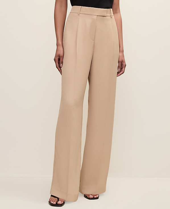 The Petite Pleated Straight Pant