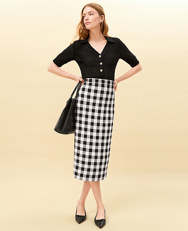The Petite Button Midi Skirt in Gingham Linen Blend
