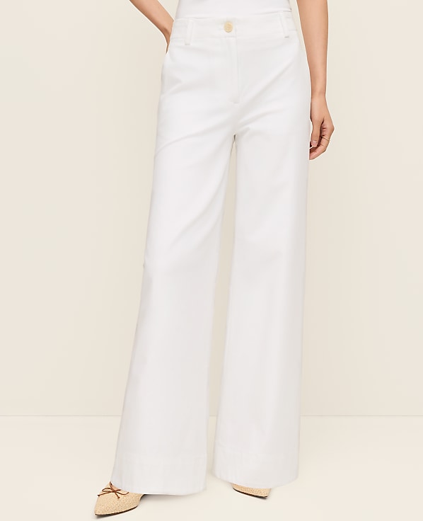 The Petite Modern Wide-Leg Pant in Bi-Stretch