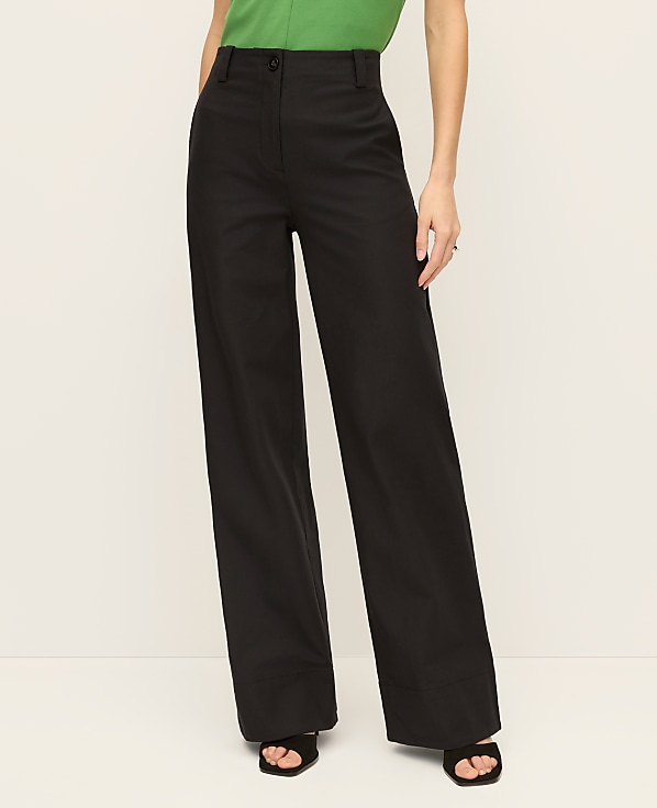 The Petite Modern Wide Leg Pant in Bi-Stretch