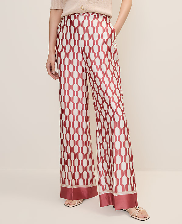 The Petite Wide-Leg Pant in Satin Geo Print