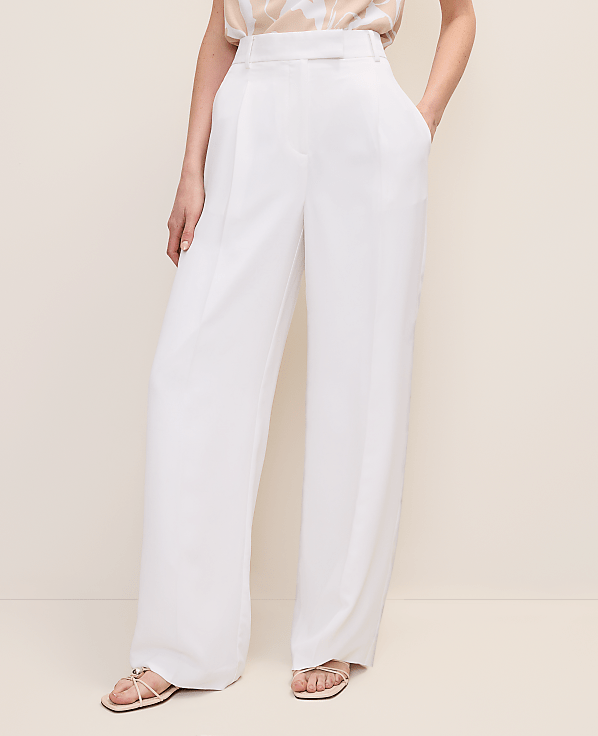 The Petite Pleated Straight Pant