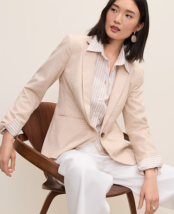 The Hutton Blazer in Houndstooth
