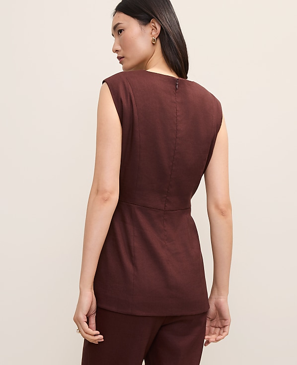 The Long Crew Neck Top in Linen Blend