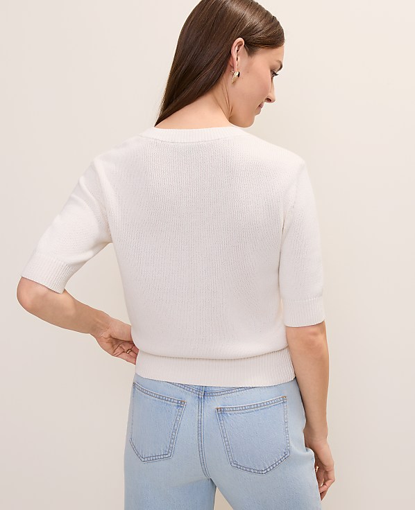 Floral Appliqu&eacute; Sweater Tee