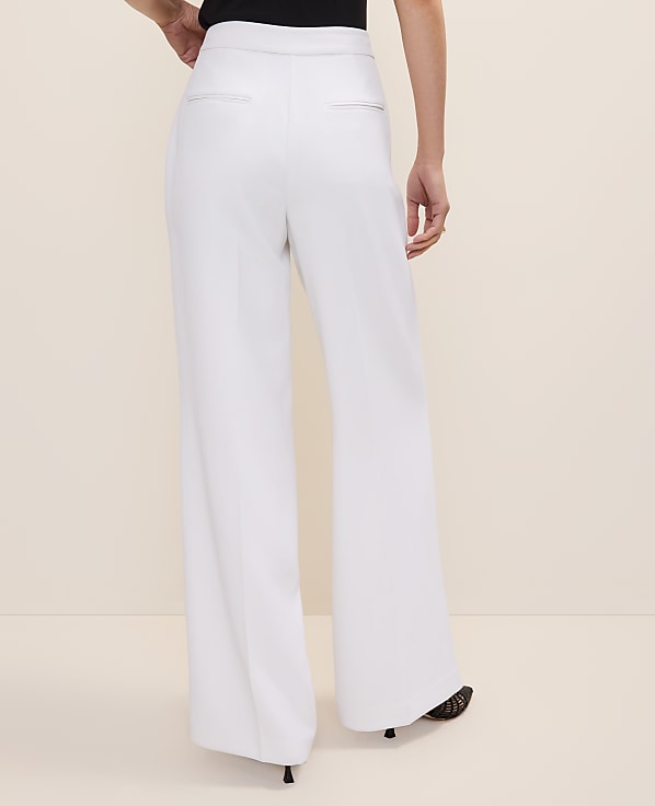 The Petite Side Zip Wide-Leg Pant in Fluid Crepe