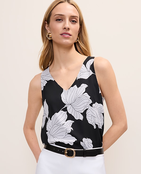 Floral V-Neck Shell