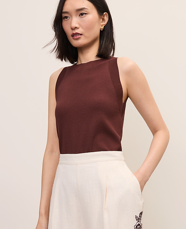 The Embroidered Side Zip Short