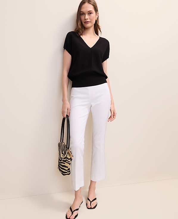 The Petite Slim Kick Capri