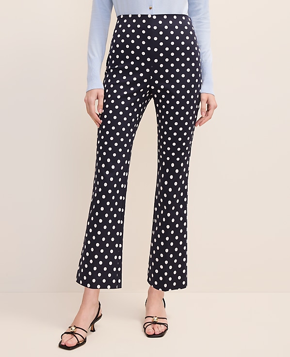 The Petite Slim Kick Capri in Polka Dot