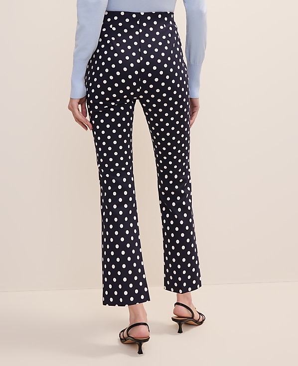 The Slim Kick Capri in Polka Dot