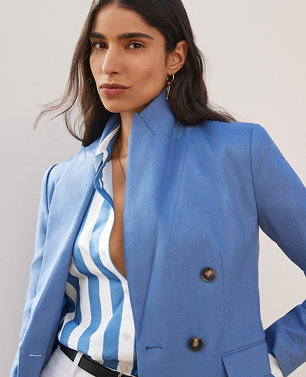 The Petite Tailored Blazer in Linen Blend