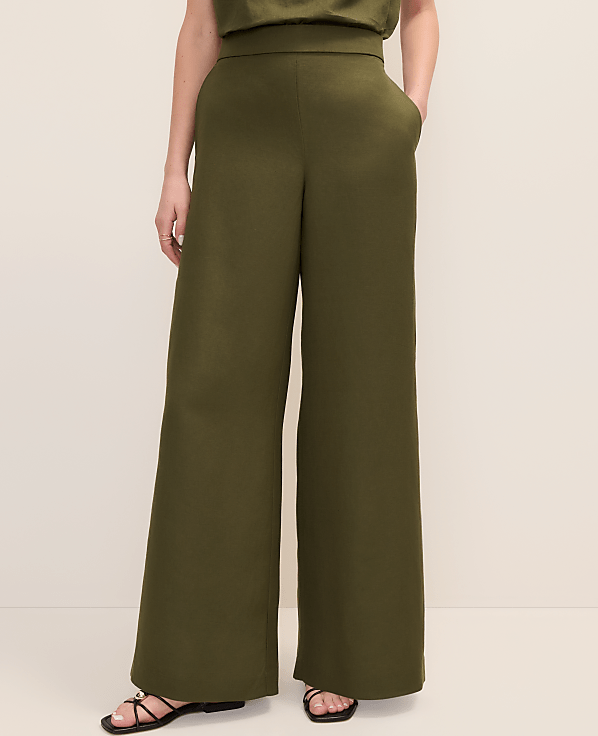 The Petite Easy Wide-Leg Pant in Linen Blend