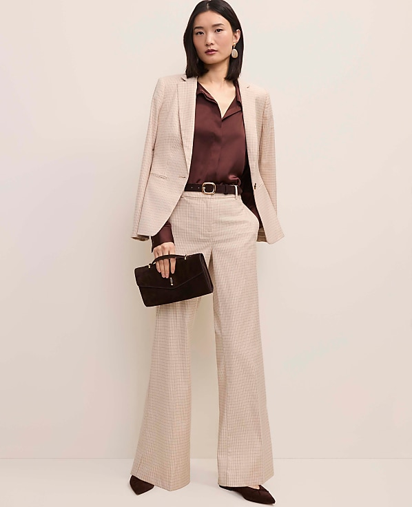 The Petite Hutton Blazer in Houndstooth