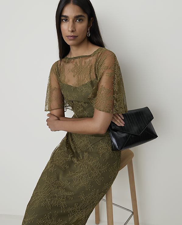 Petite Lace Flutter Sleeve Midi Dress
