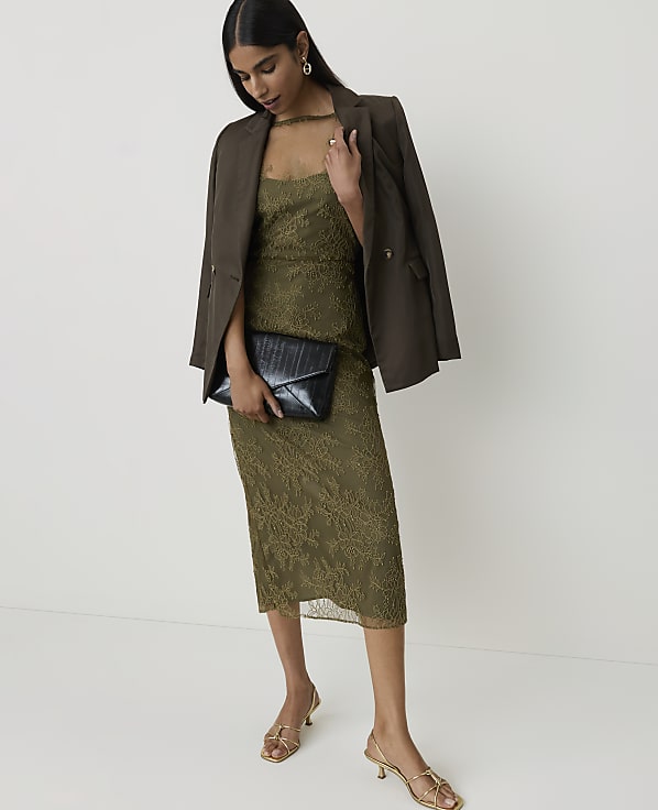 Petite Lace Flutter Sleeve Midi Dress