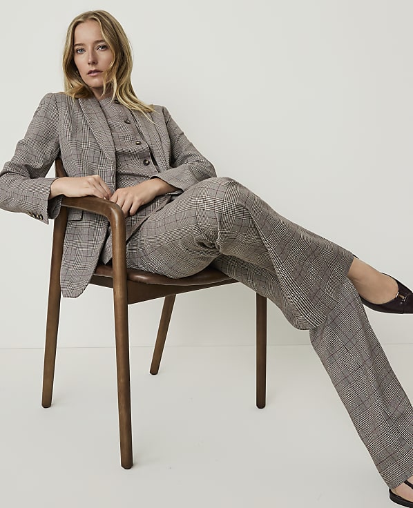 The Petite Plaid Single Button Blazer