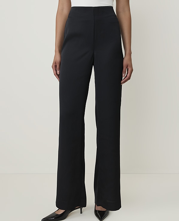 The Petite Side Zip Pant in Satin