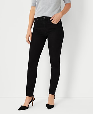 Petite Mid Rise Skinny Jeans in Jet Black Wash